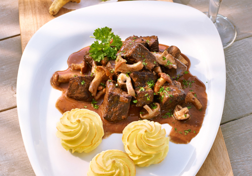 Spezzatino di cervo con Patate Duchesse